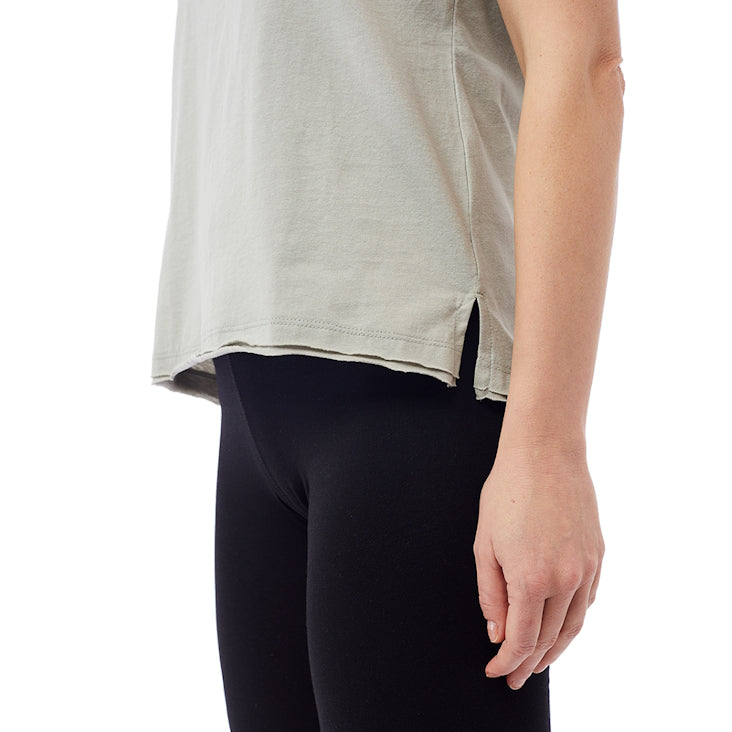 Yoga T-Shirt aus Bio-Baumwolle GOTS (salbeigrün)